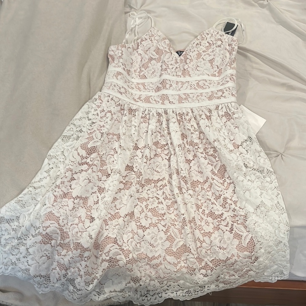 White lace dress